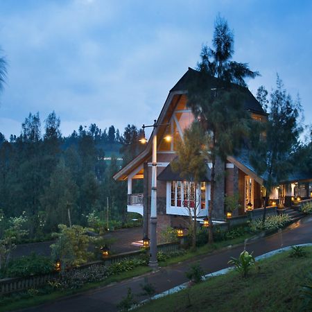 Plataran Bromo Hotel Luaran gambar