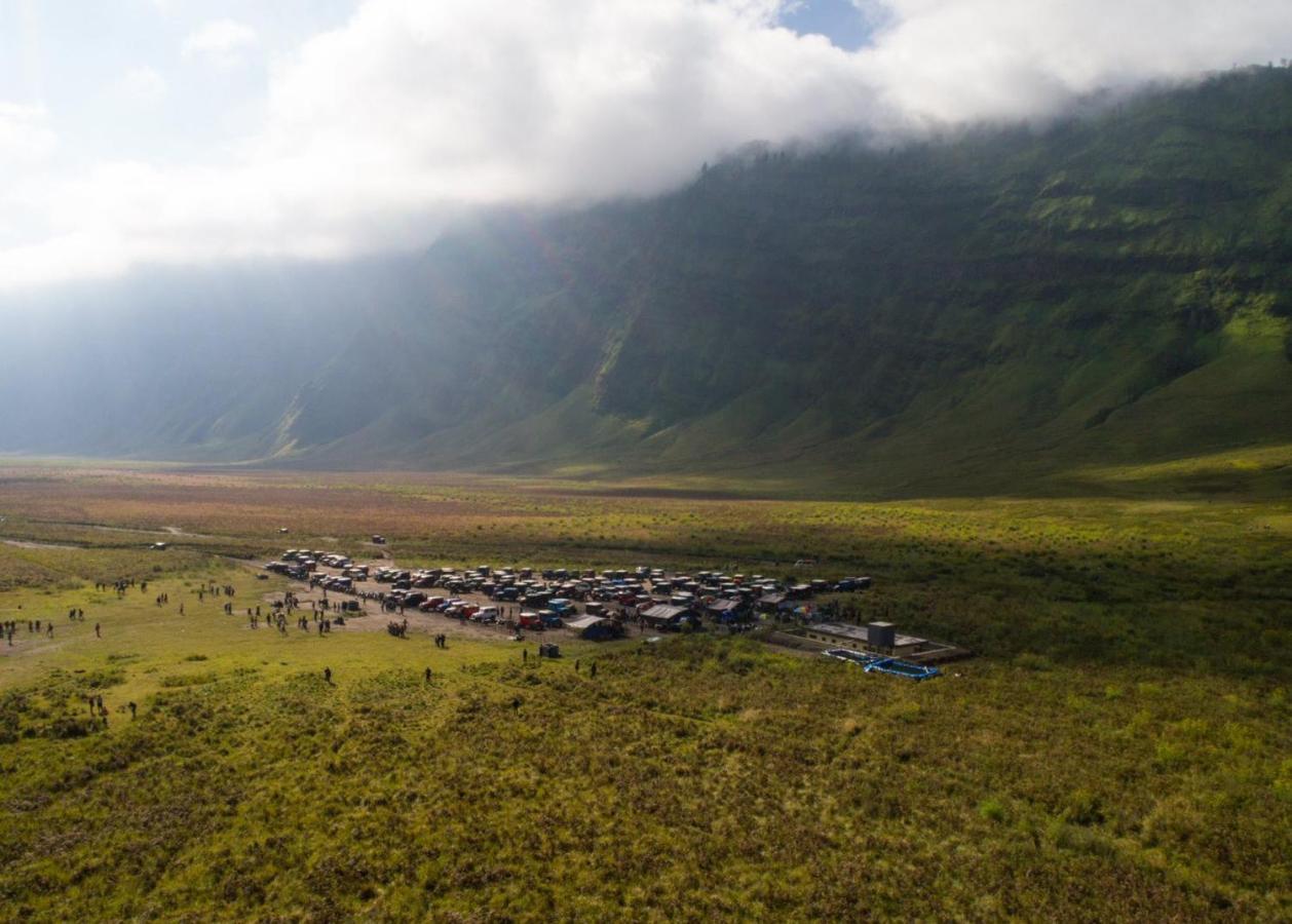 Plataran Bromo Hotel Luaran gambar